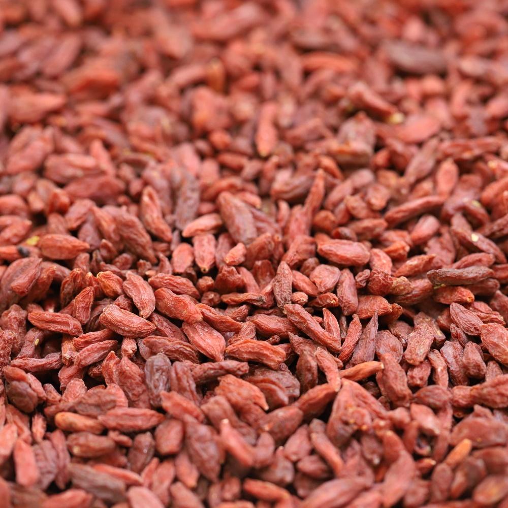 organic goji berries - 180