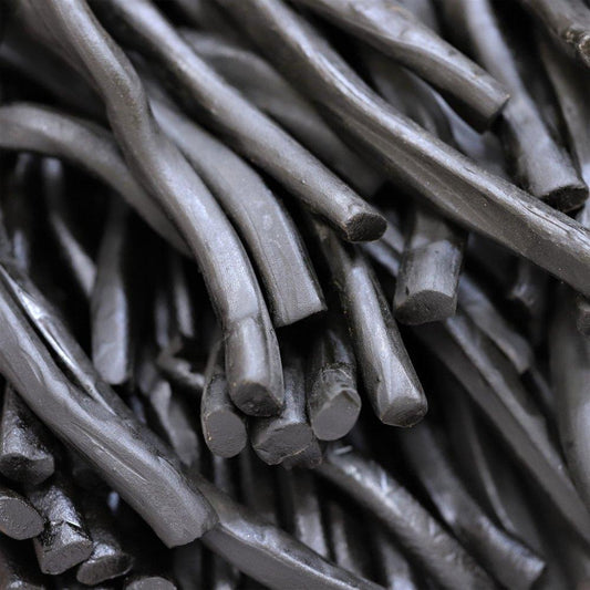 organic licorice spelt straps - 368